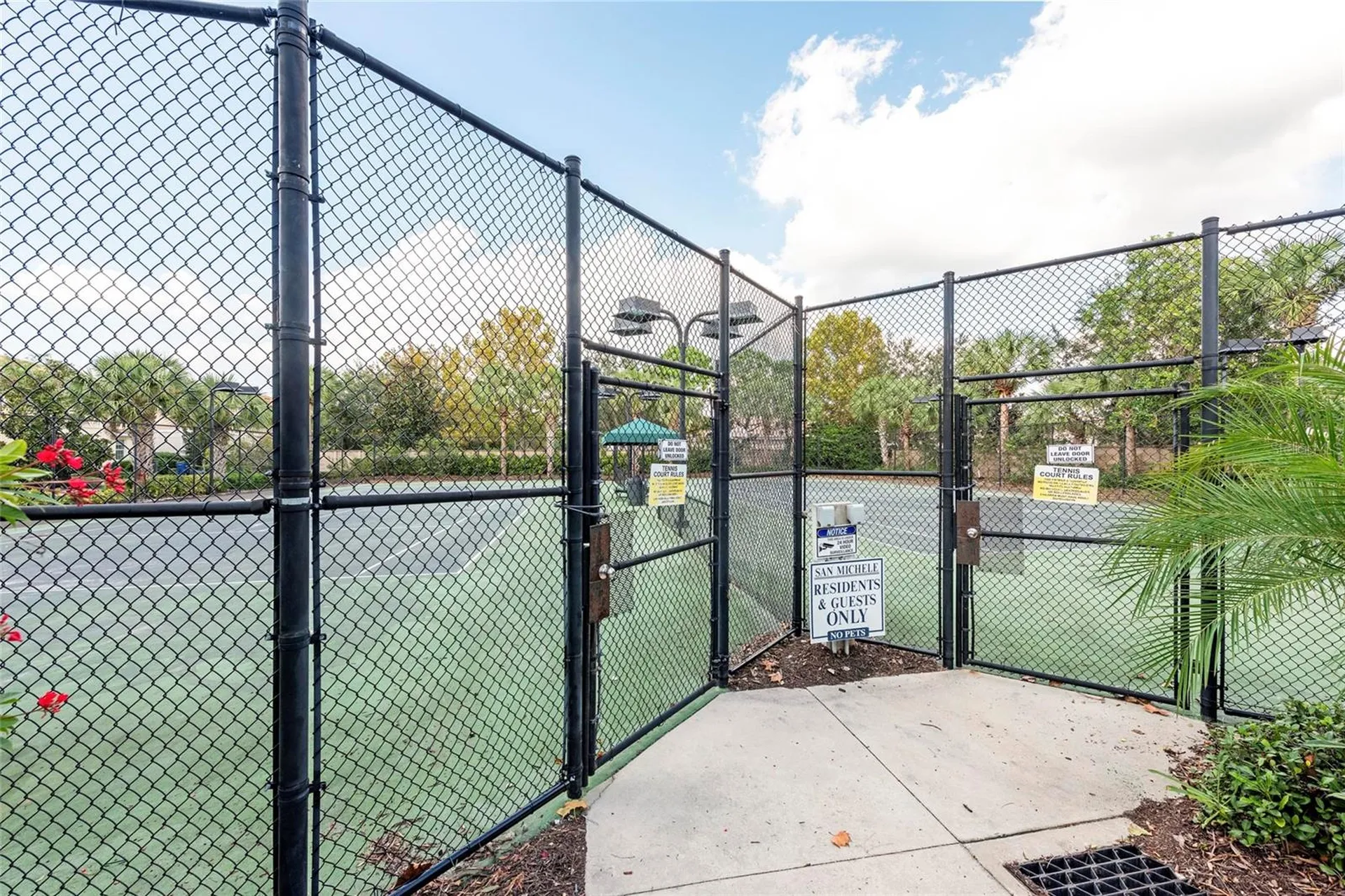 3860 82nd Avenue Circle E Sarasota FL 34243