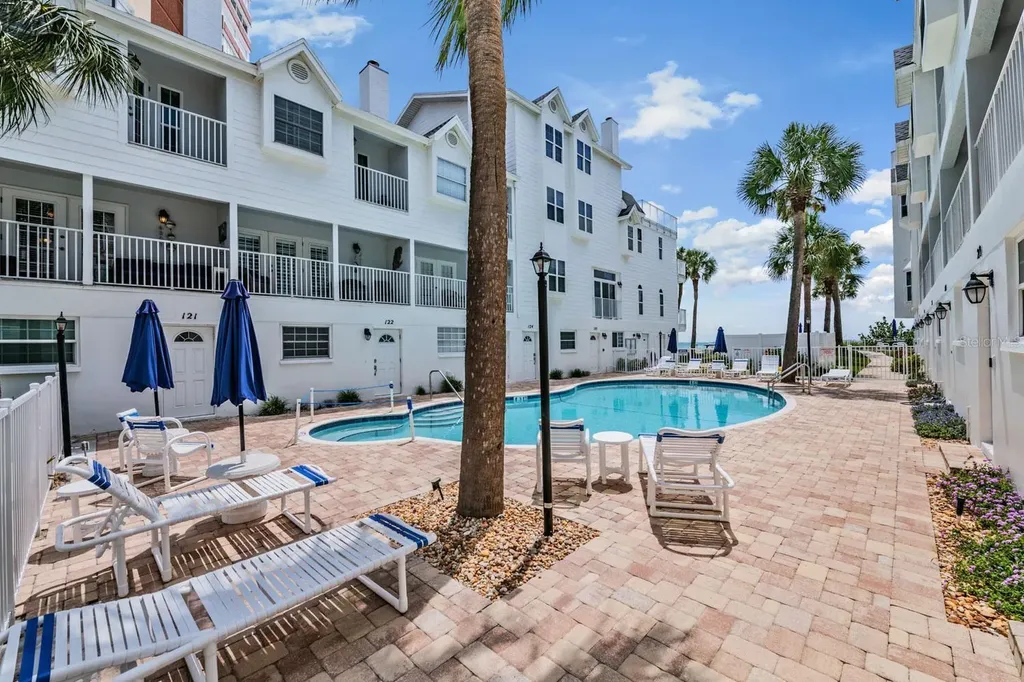 17960 Gulf Boulevard Redington Shores FL 33708