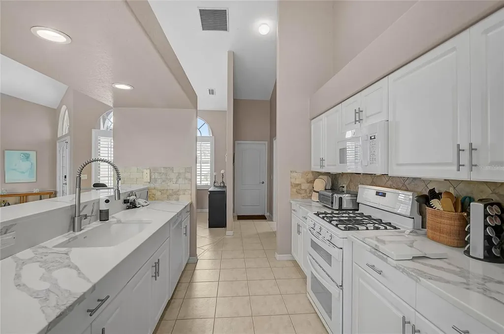 4811 Via San Tomaso Venice FL 34293