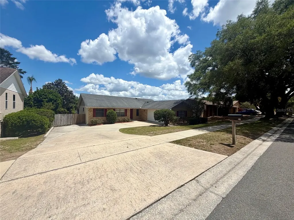 37 Hollow Branch Road Apopka FL 32703
