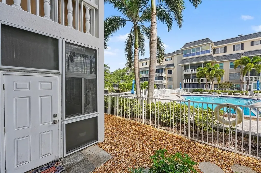 139 Bluff View Drive Belleair Bluffs FL 33770