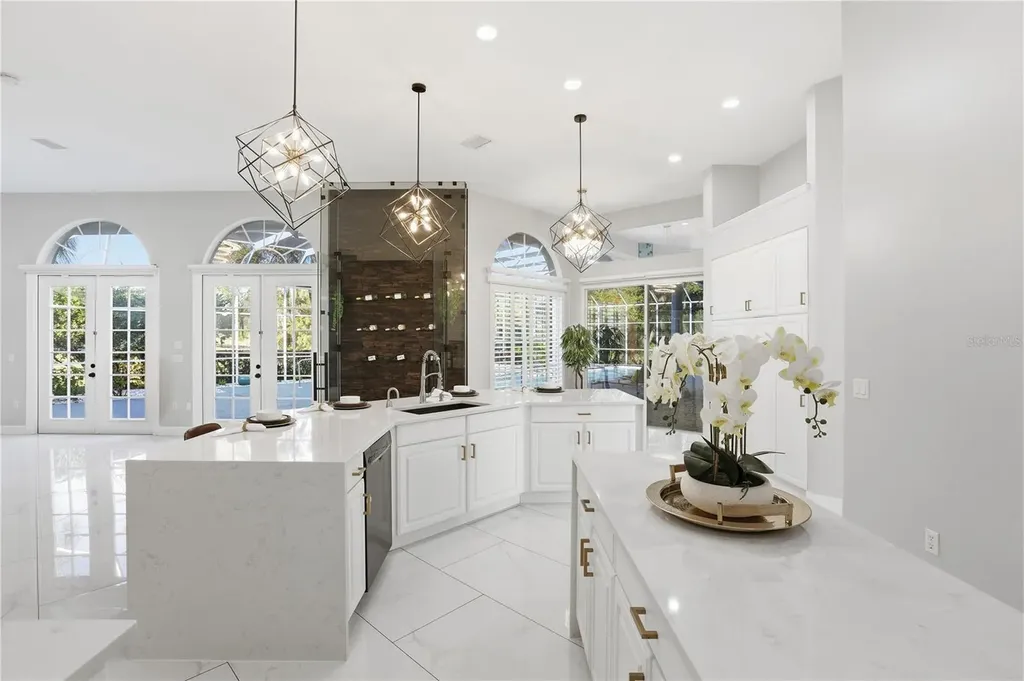 466 Tall Oak Trail Tarpon Springs FL 34688