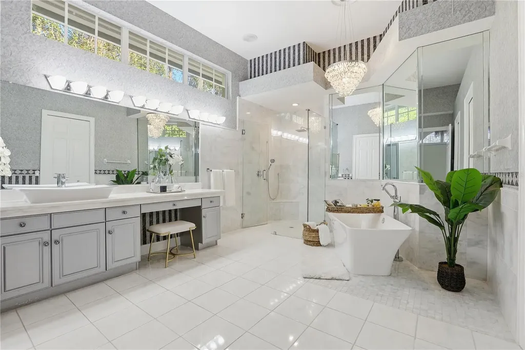 466 Tall Oak Trail Tarpon Springs FL 34688
