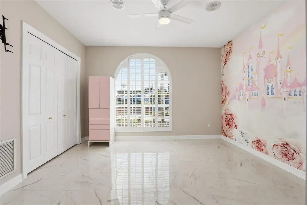 466 Tall Oak Trail Tarpon Springs FL 34688