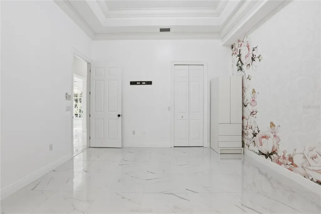 466 Tall Oak Trail Tarpon Springs FL 34688