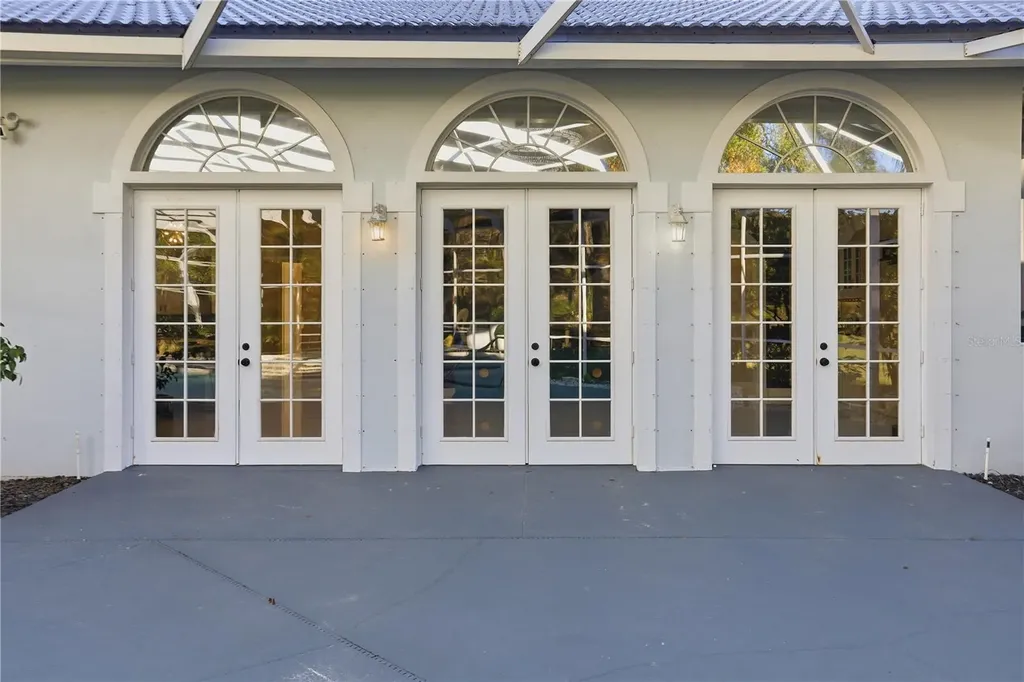 466 Tall Oak Trail Tarpon Springs FL 34688