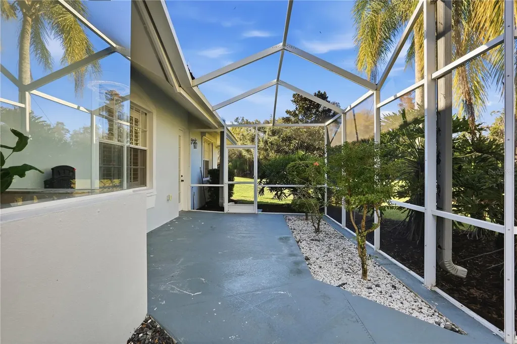 466 Tall Oak Trail Tarpon Springs FL 34688