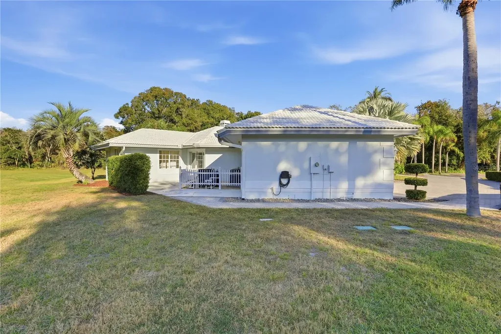 466 Tall Oak Trail Tarpon Springs FL 34688