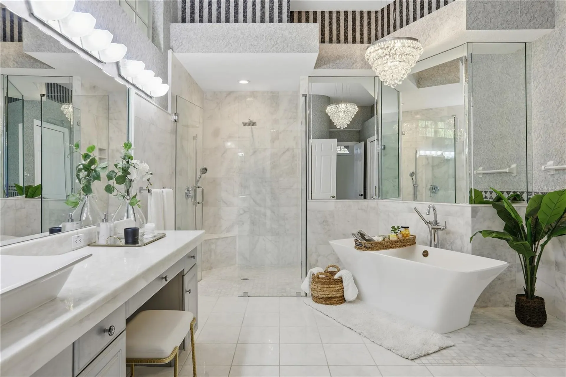 466 Tall Oak Trail Tarpon Springs FL 34688