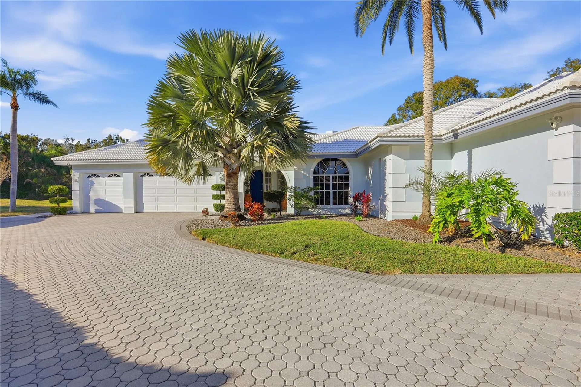 466 Tall Oak Trail Tarpon Springs FL 34688