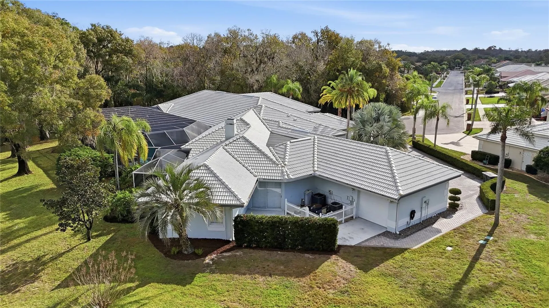 466 Tall Oak Trail Tarpon Springs FL 34688