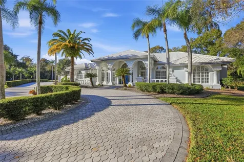 466 Tall Oak Trail Tarpon Springs FL 34688