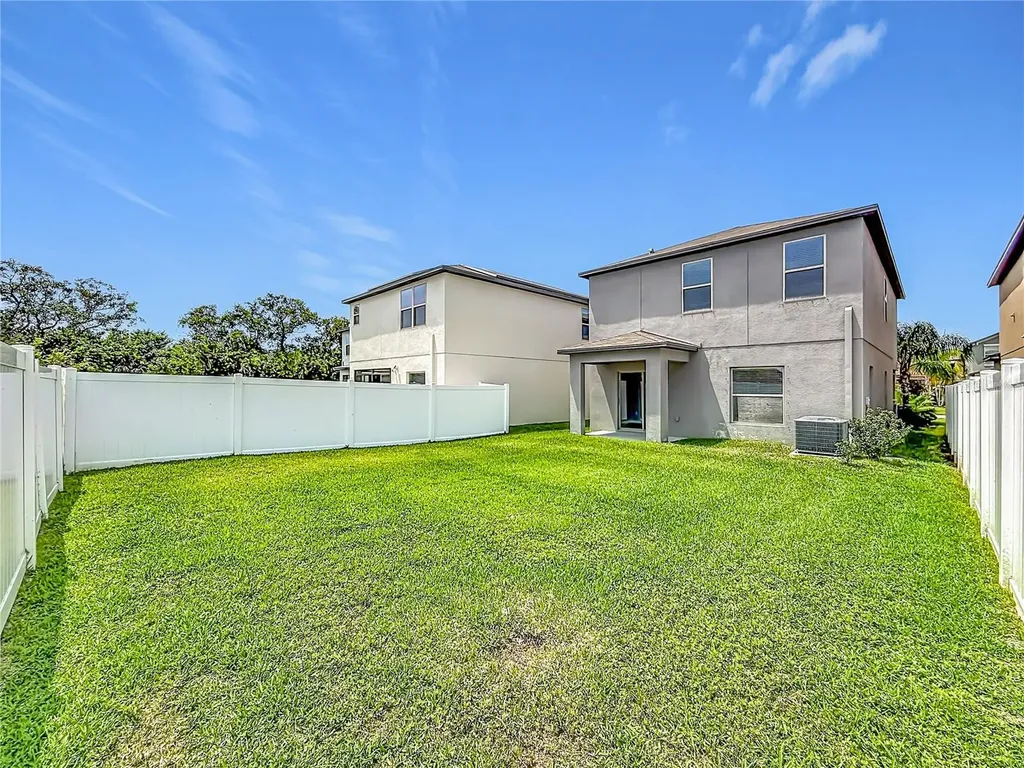 7405 Evening Primrose Court Tampa FL 33619