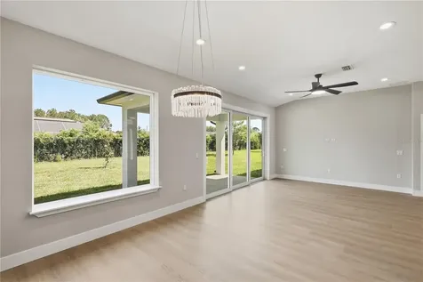 14 Ferngate Lane Palm Coast FL 32137