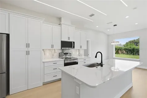 14 Ferngate Lane Palm Coast FL 32137