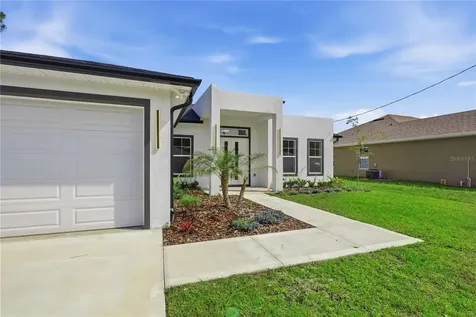 14 Ferngate Lane Palm Coast FL 32137