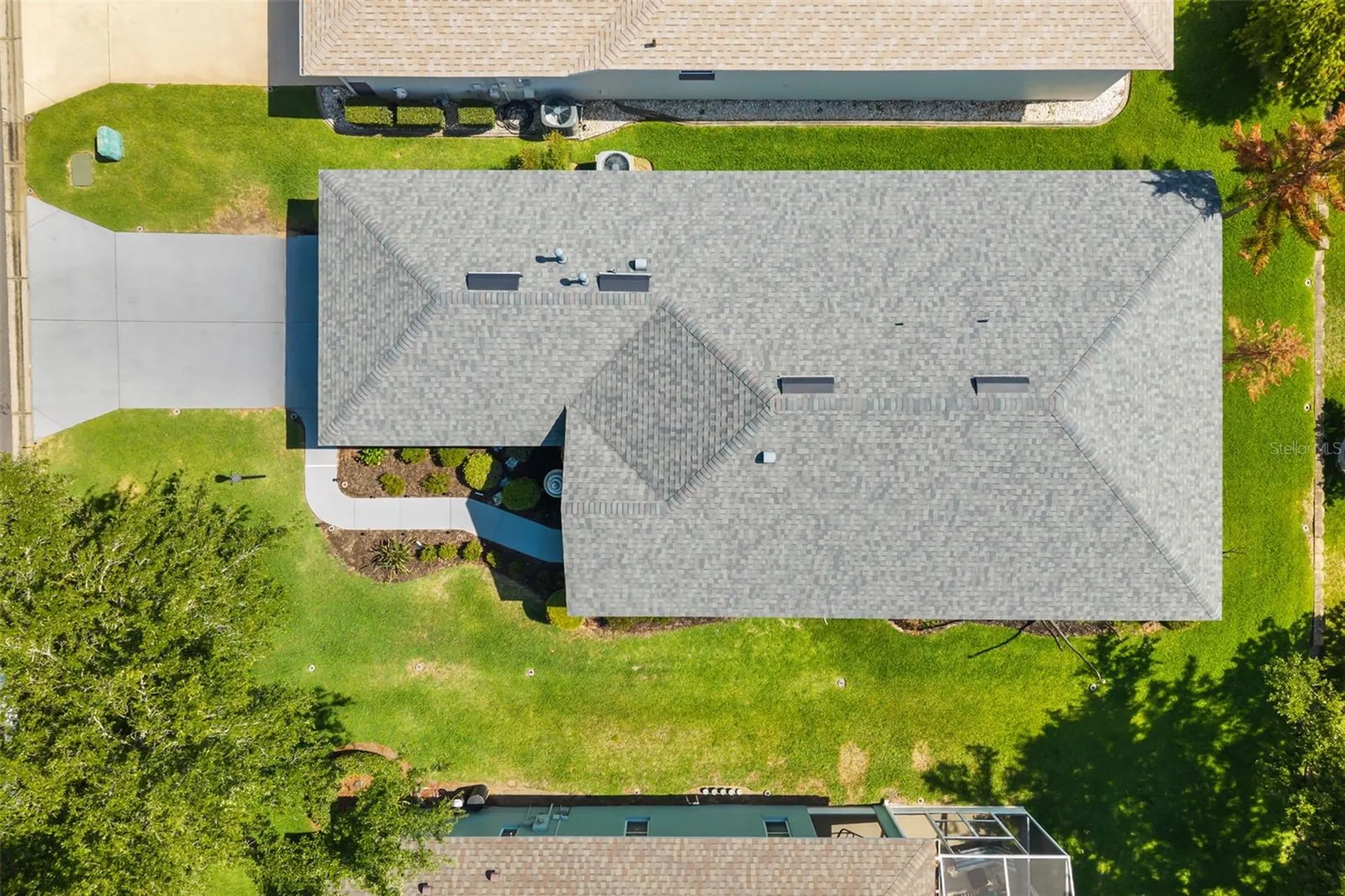 5190 China Sea Drive Tavares FL 32778