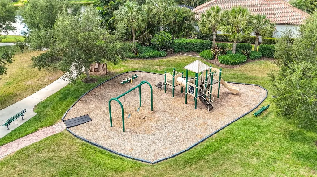 5518 Foxfire Run Bradenton FL 34211