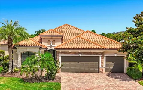 5518 Foxfire Run Bradenton FL 34211