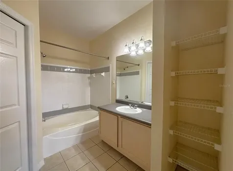 6663 Queens Borough Avenue Orlando FL 32835