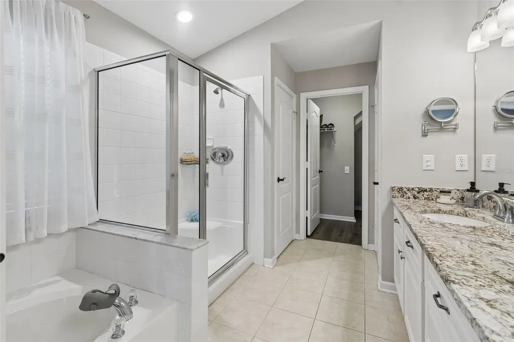 5401 Lookout Pass Wesley Chapel FL 33544