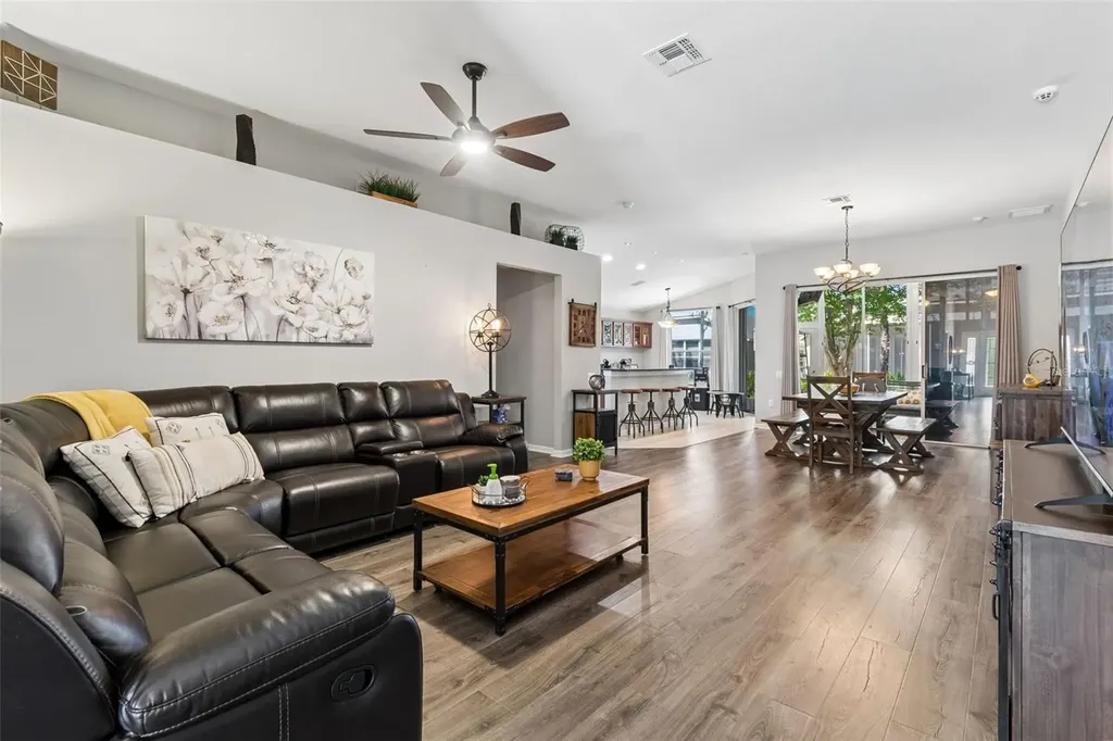 5401 Lookout Pass Wesley Chapel FL 33544