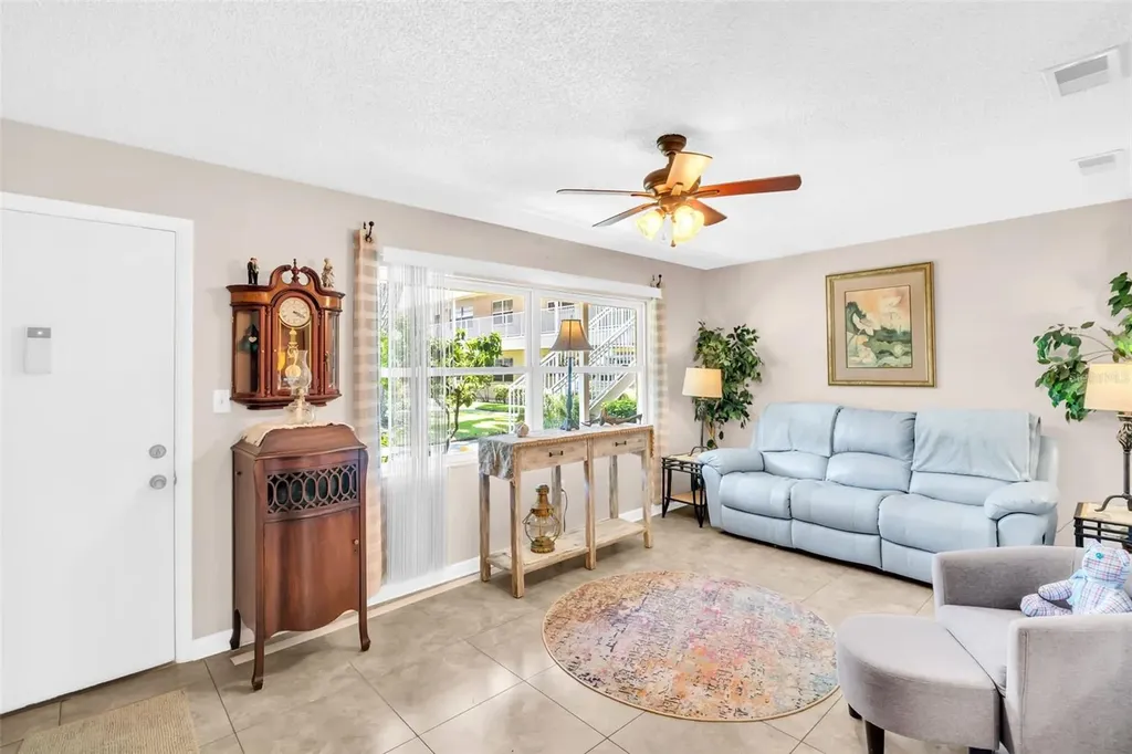 10036 63rd Avenue N St Petersburg FL 33708