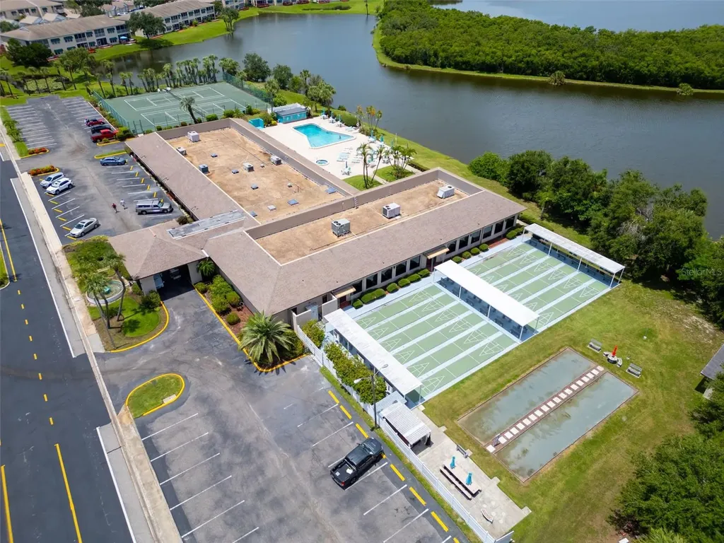 10036 63rd Avenue N St Petersburg FL 33708