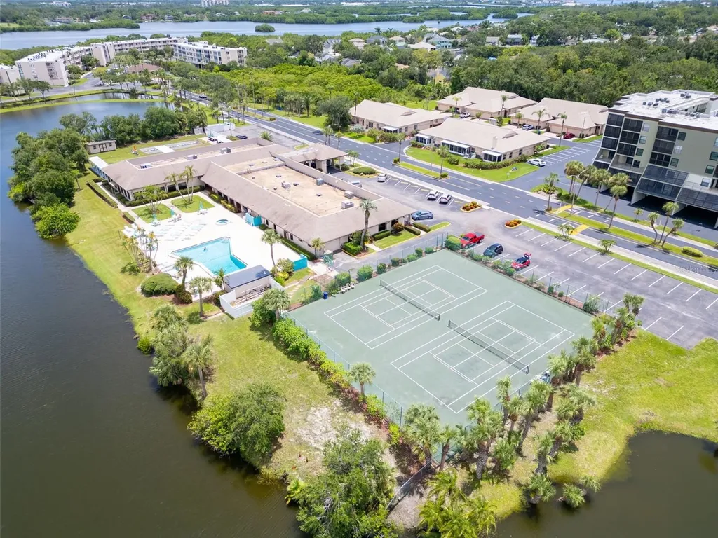 10036 63rd Avenue N St Petersburg FL 33708