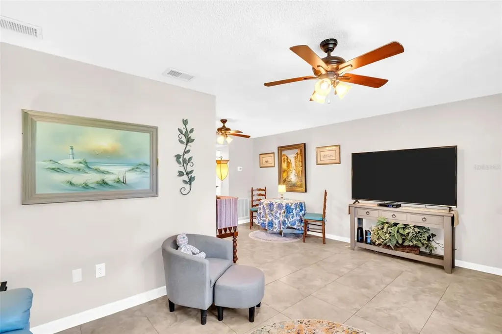 10036 63rd Avenue N St Petersburg FL 33708