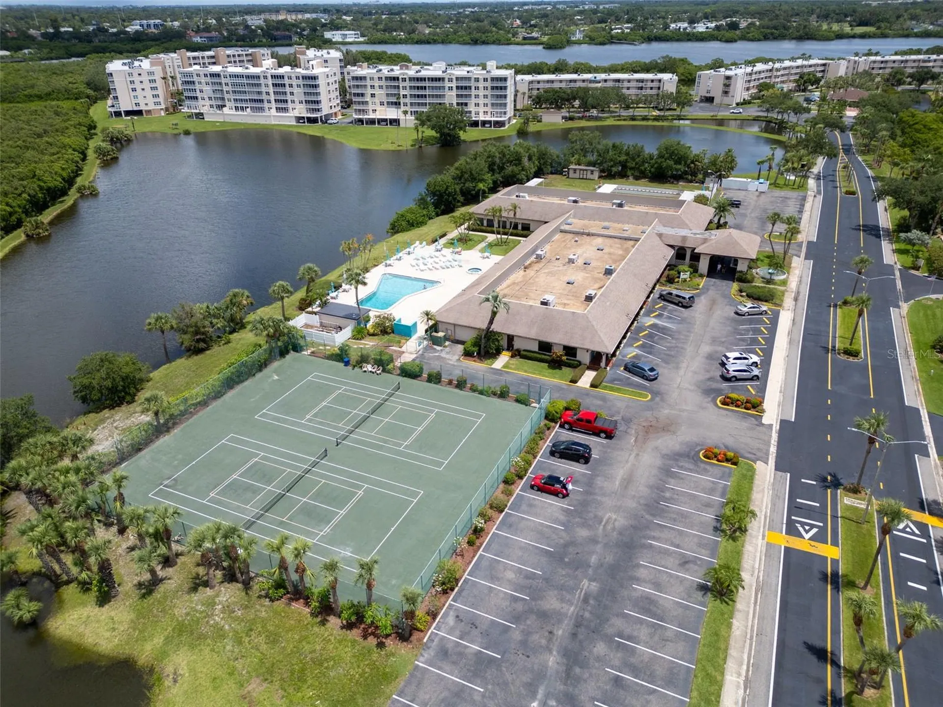 10036 63rd Avenue N St Petersburg FL 33708