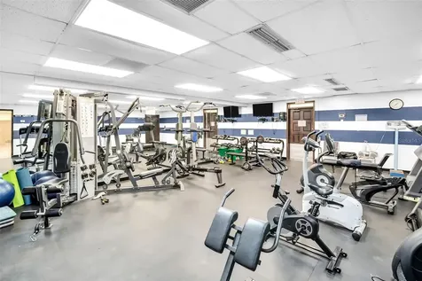 10036 63rd Avenue N St Petersburg FL 33708