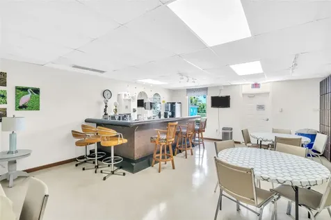 10036 63rd Avenue N St Petersburg FL 33708