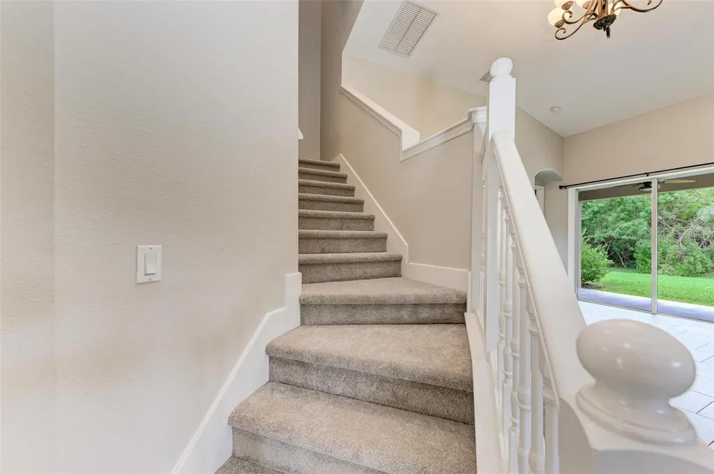 337 Snapdragon Loop Bradenton FL 34212