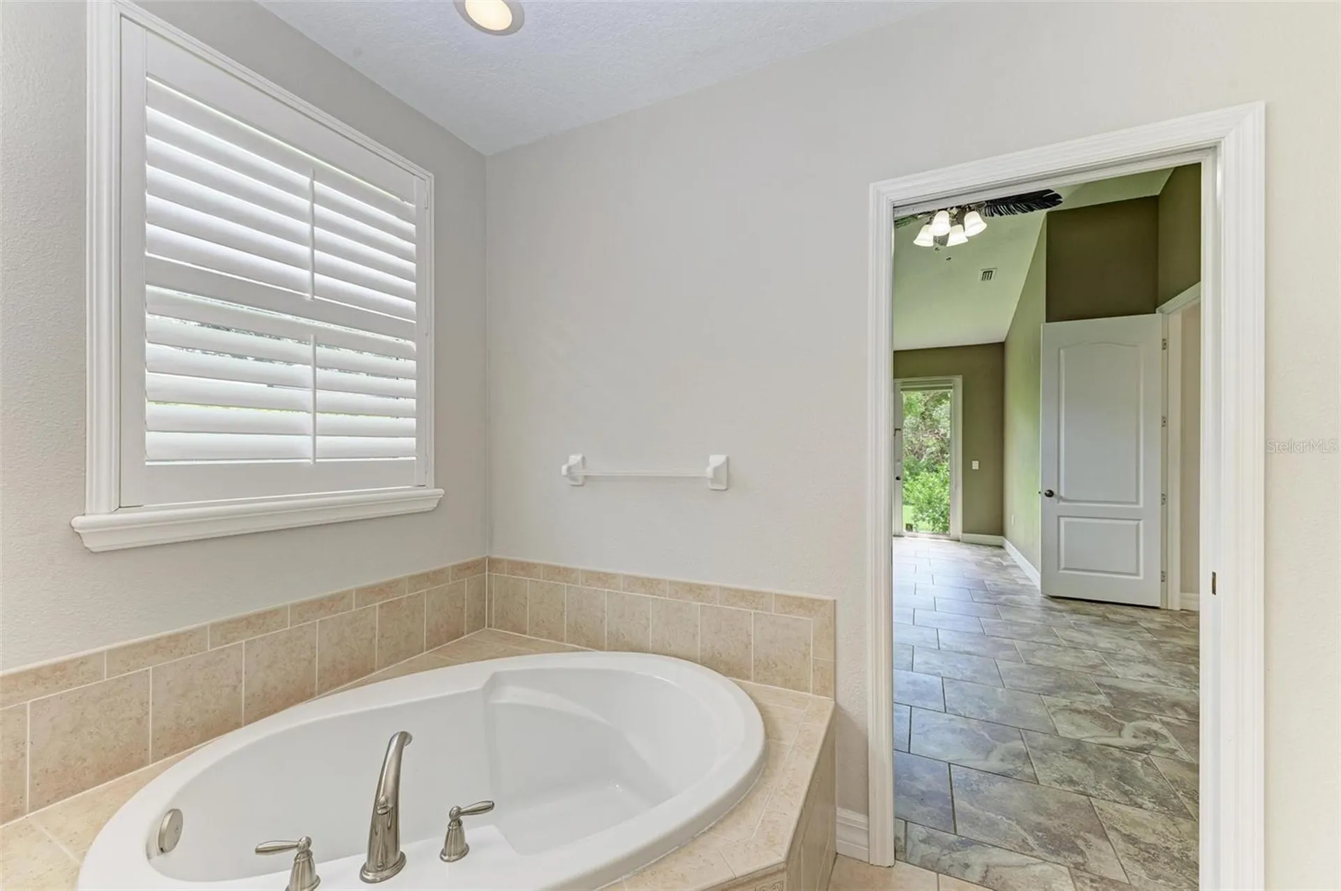 337 Snapdragon Loop Bradenton FL 34212