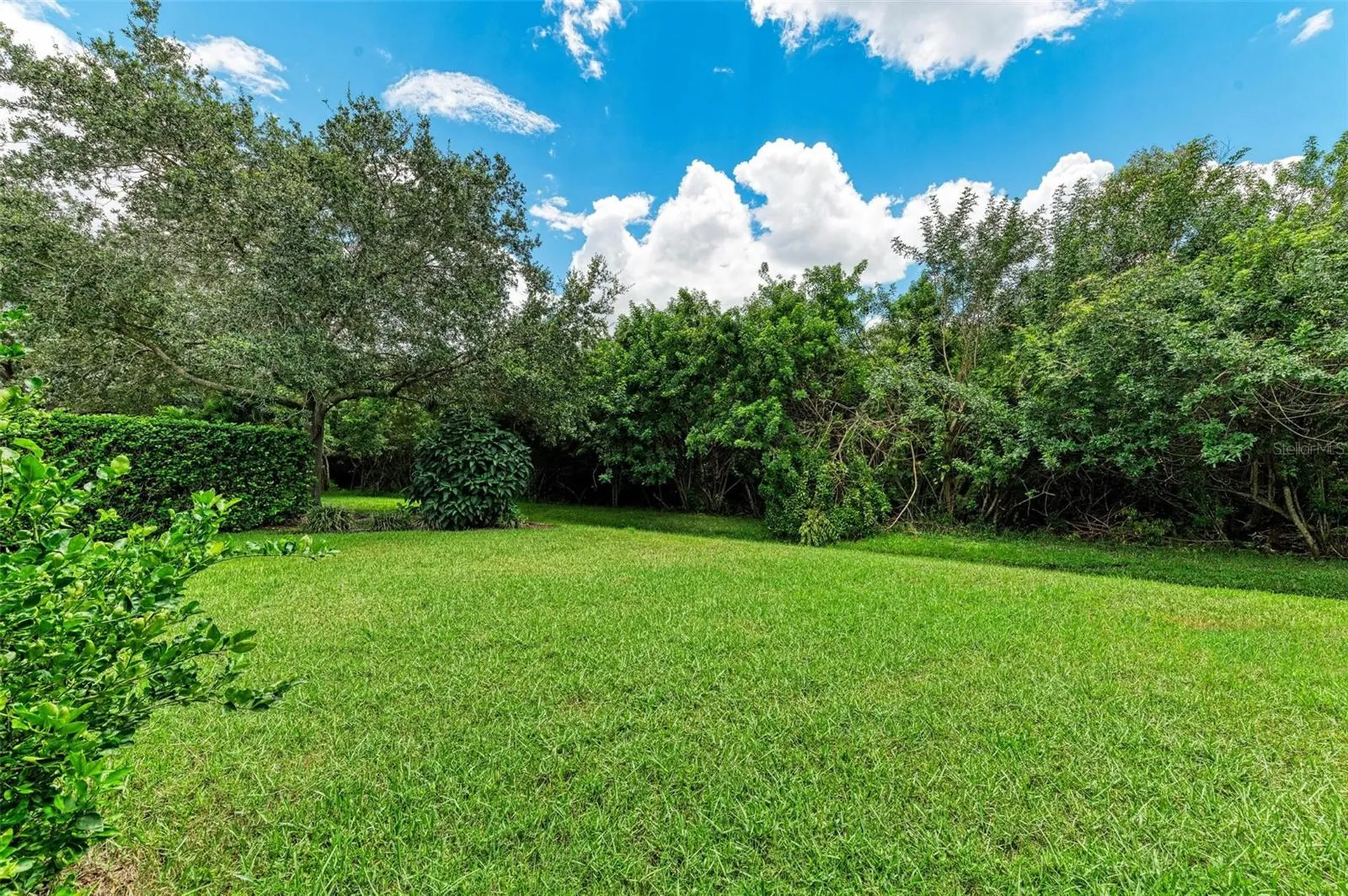 337 Snapdragon Loop Bradenton FL 34212