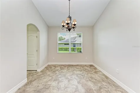 337 Snapdragon Loop Bradenton FL 34212