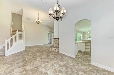 337 Snapdragon Loop Bradenton FL 34212