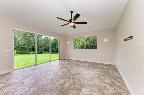 337 Snapdragon Loop Bradenton FL 34212