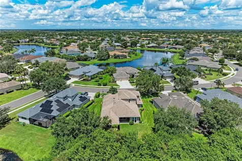 337 Snapdragon Loop Bradenton FL 34212