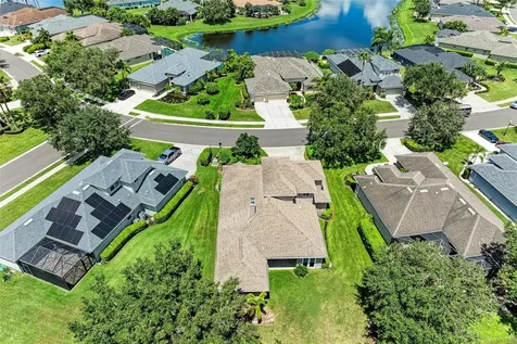 337 Snapdragon Loop Bradenton FL 34212