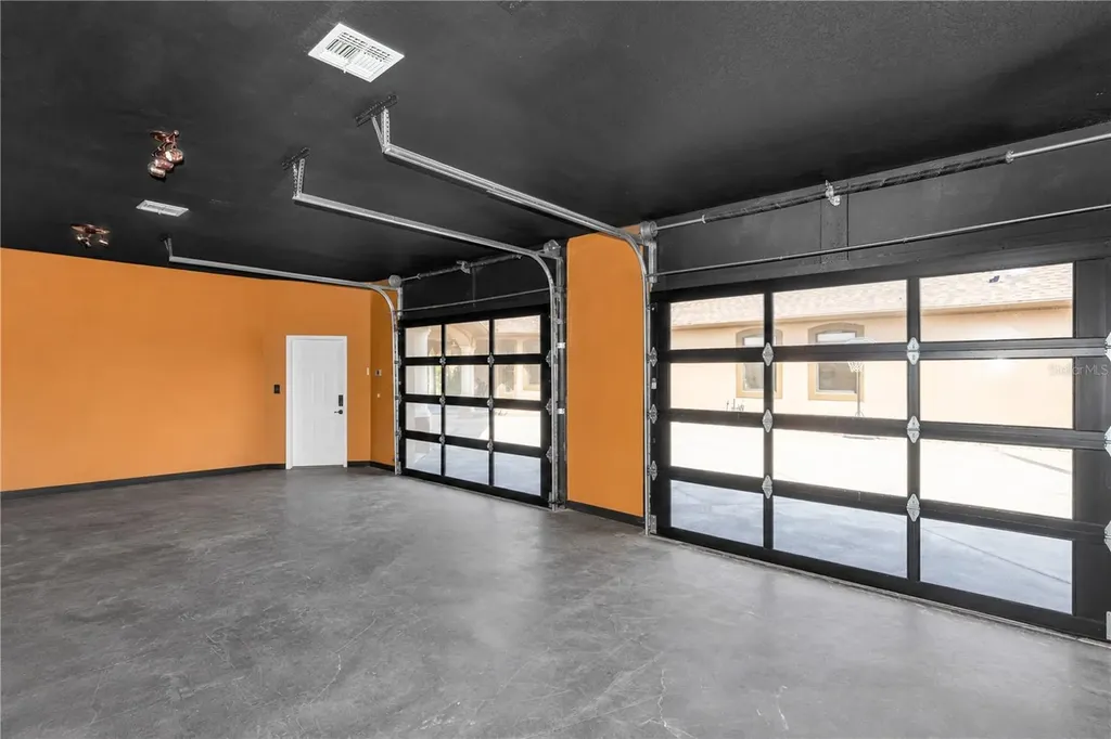 20301 Peabody Street Orlando FL 32833