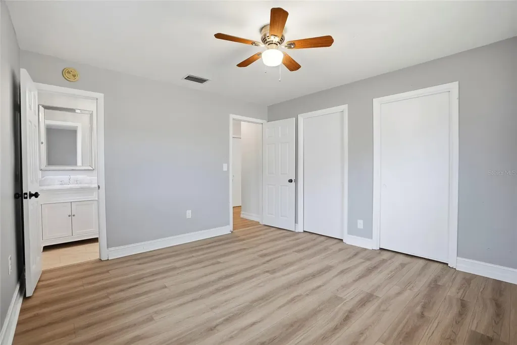 1349 Viewtop Drive Clearwater FL 33764