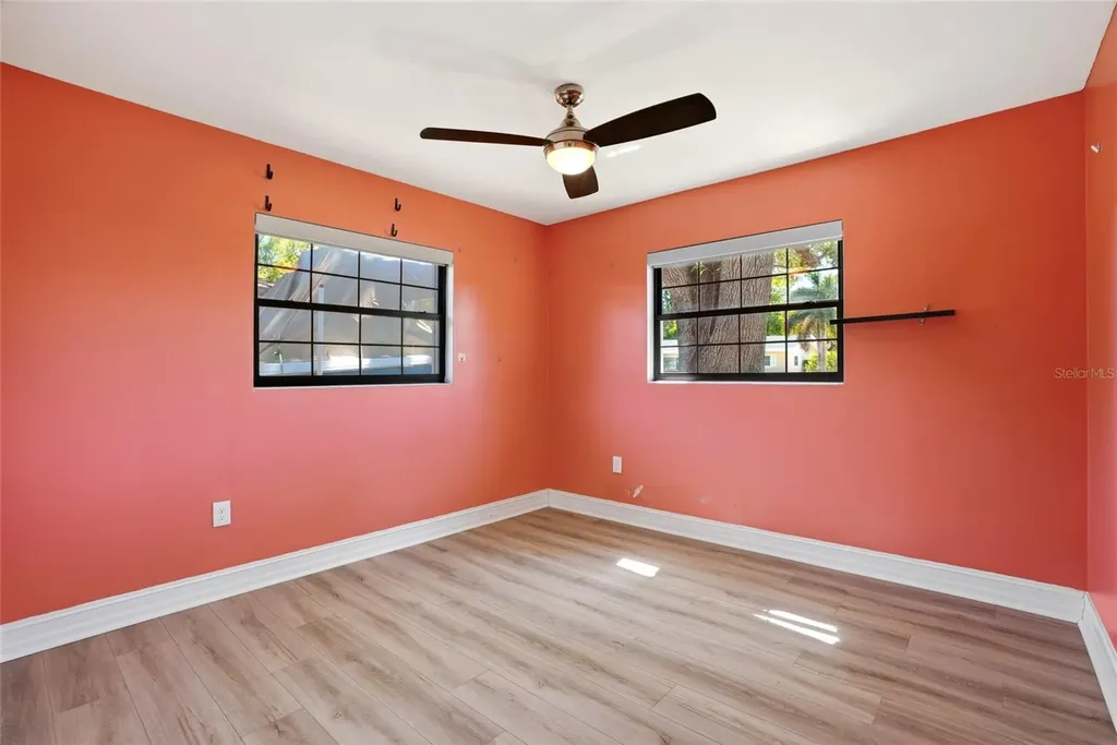 1349 Viewtop Drive Clearwater FL 33764