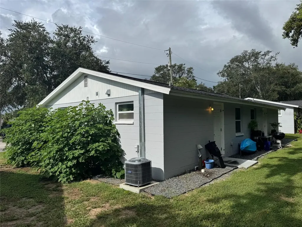 110 Karde Lane Brandon FL 33510
