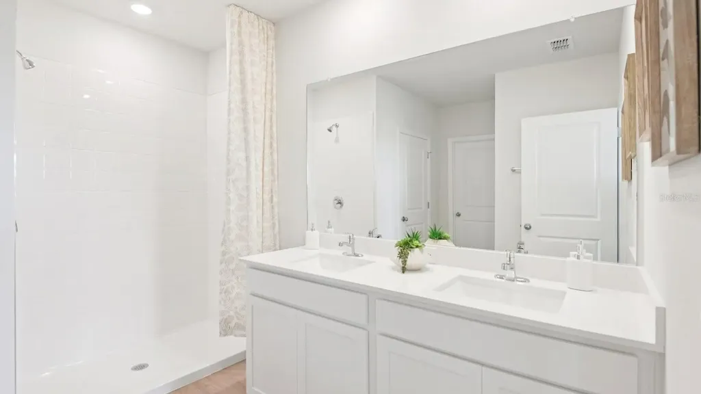 8603 Tidewater Trail Avenue Temple Terrace FL 33637