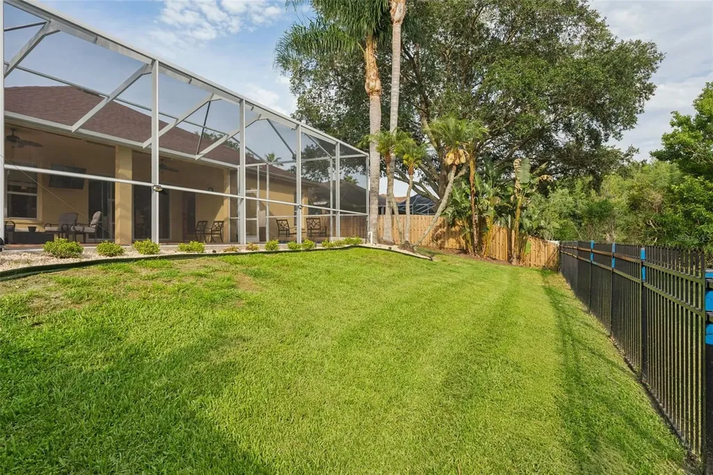 5306 Reflections Boulevard Lutz FL 33558