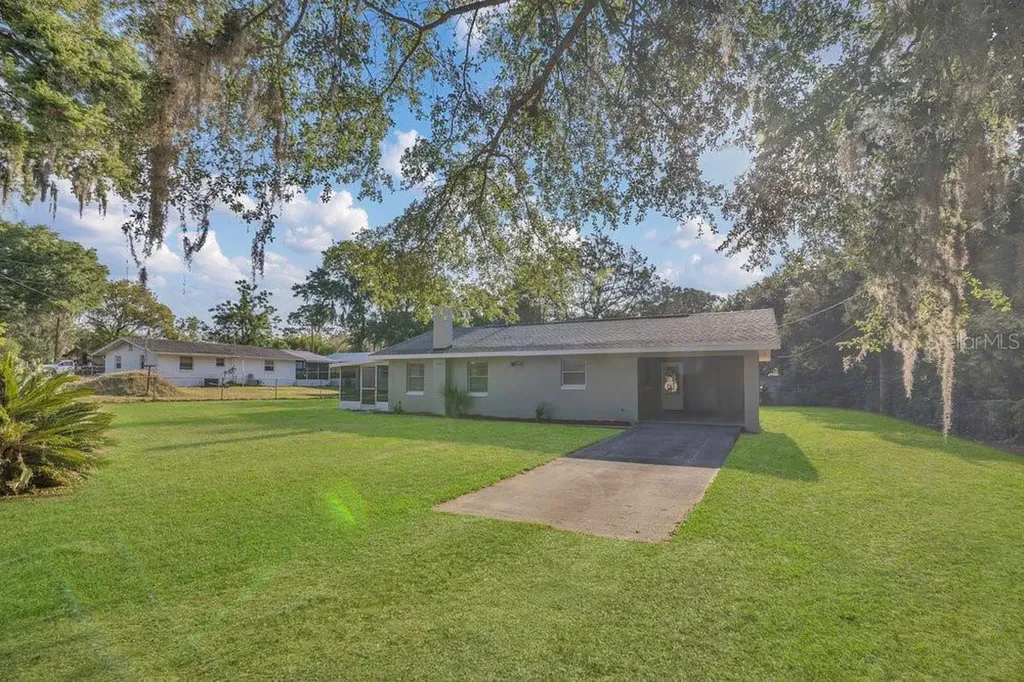 14025 SE 54th Court Summerfield FL 34491