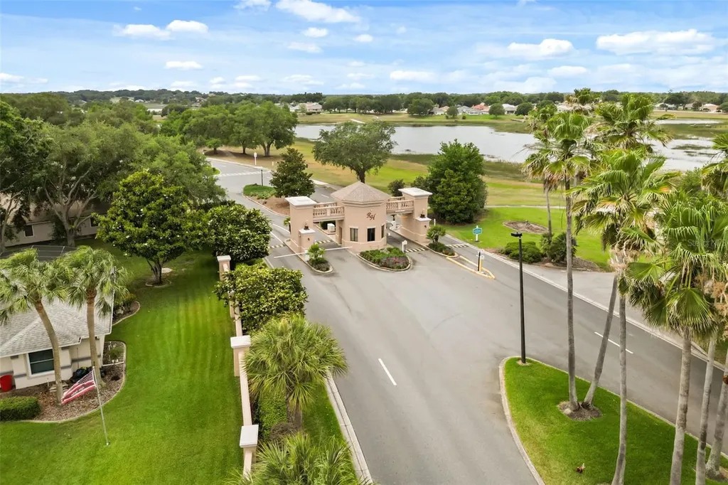 5843 Princess Caroline Place Leesburg FL 34748