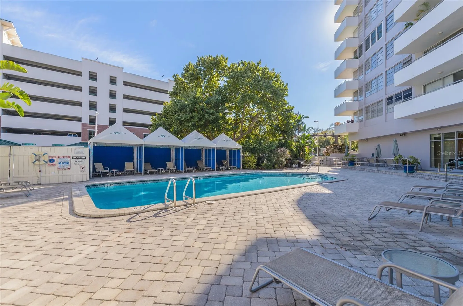 470 3rd Street S St Petersburg FL 33701